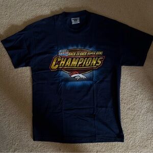 Denver Broncos Super Bowl XXXIII Champions. Back to Back Shirt (L)